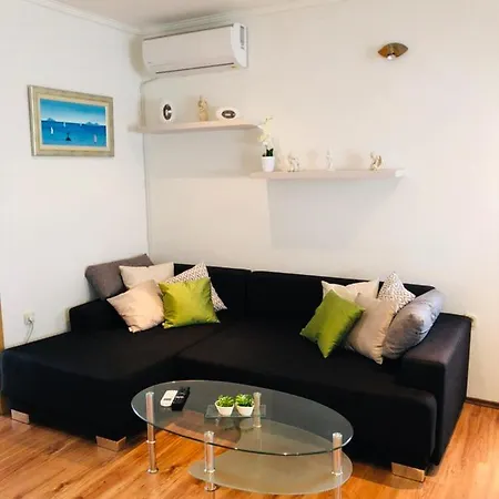 Stevic Apartment Pisak
